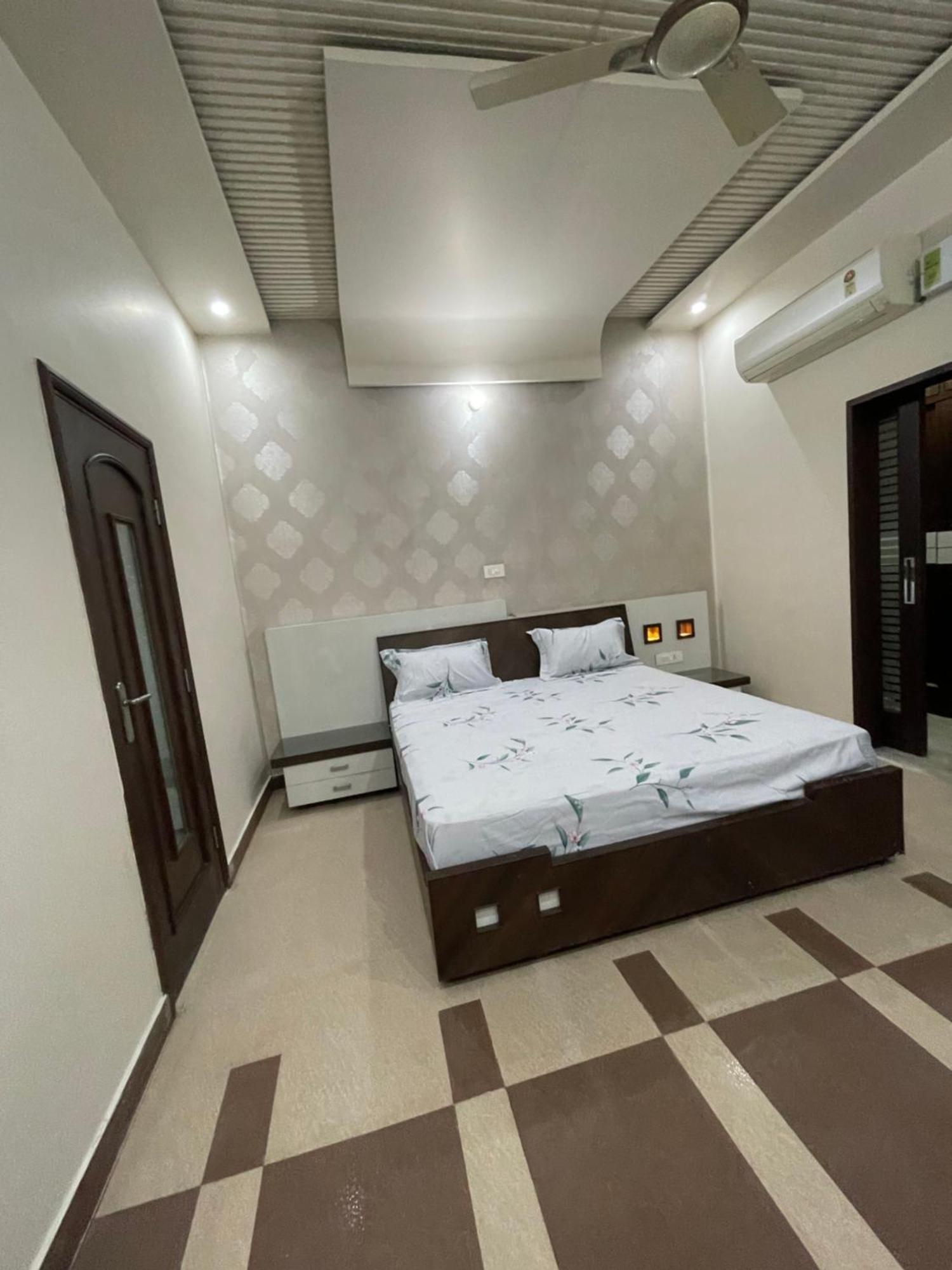 Urban Oasis Villa Амритсар Екстериор снимка